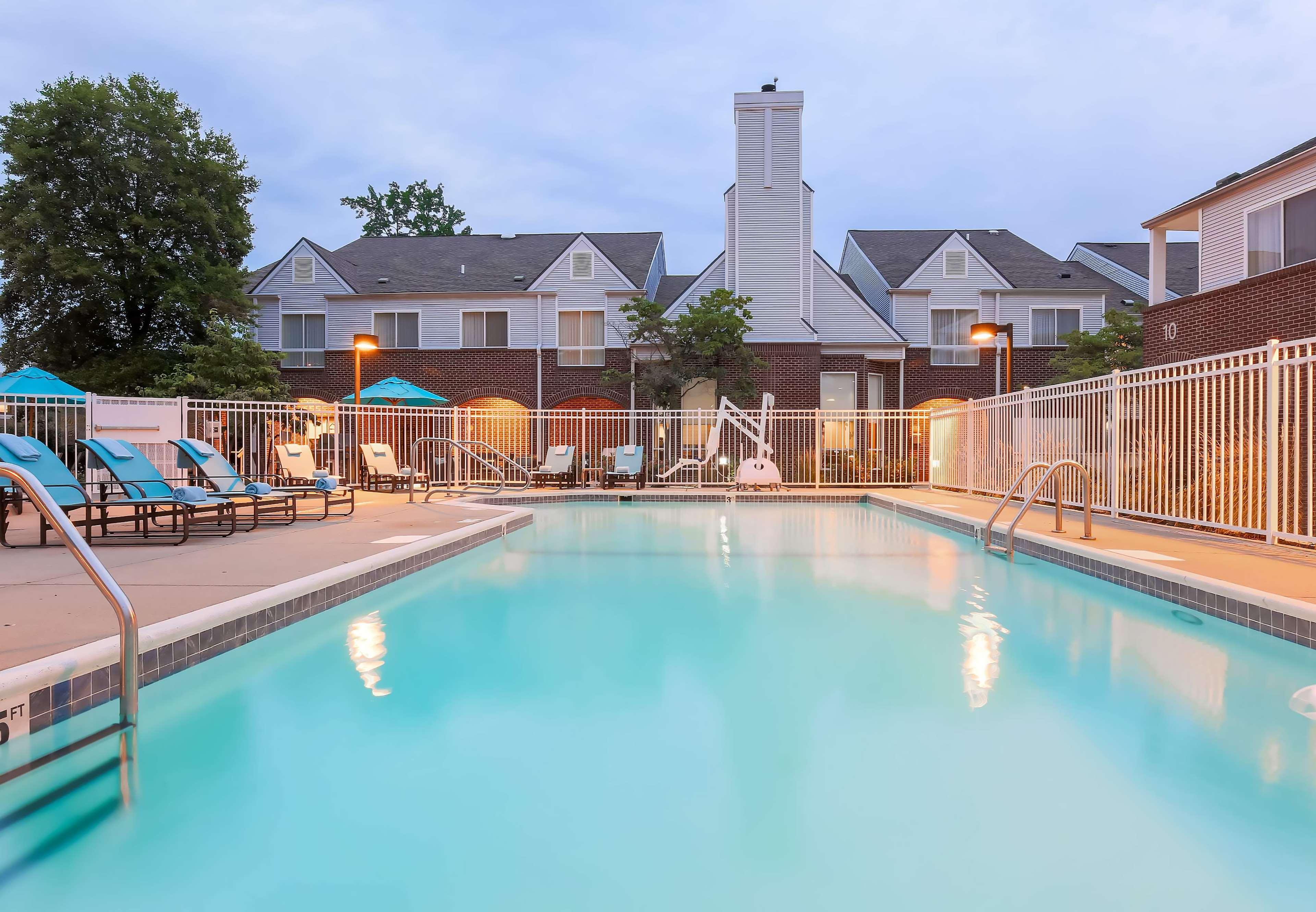 Sonesta Es Suites Cincinnati - בלו אש מראה חיצוני תמונה